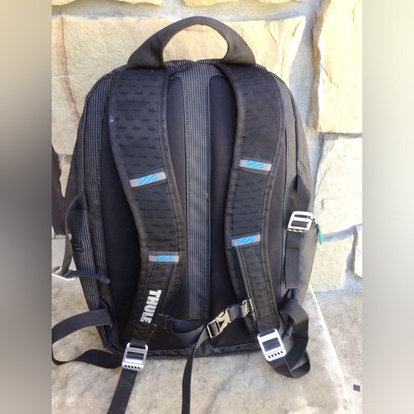 THULE Sweden outdoor gear multiple compartments backpack - Picture 15 of 15